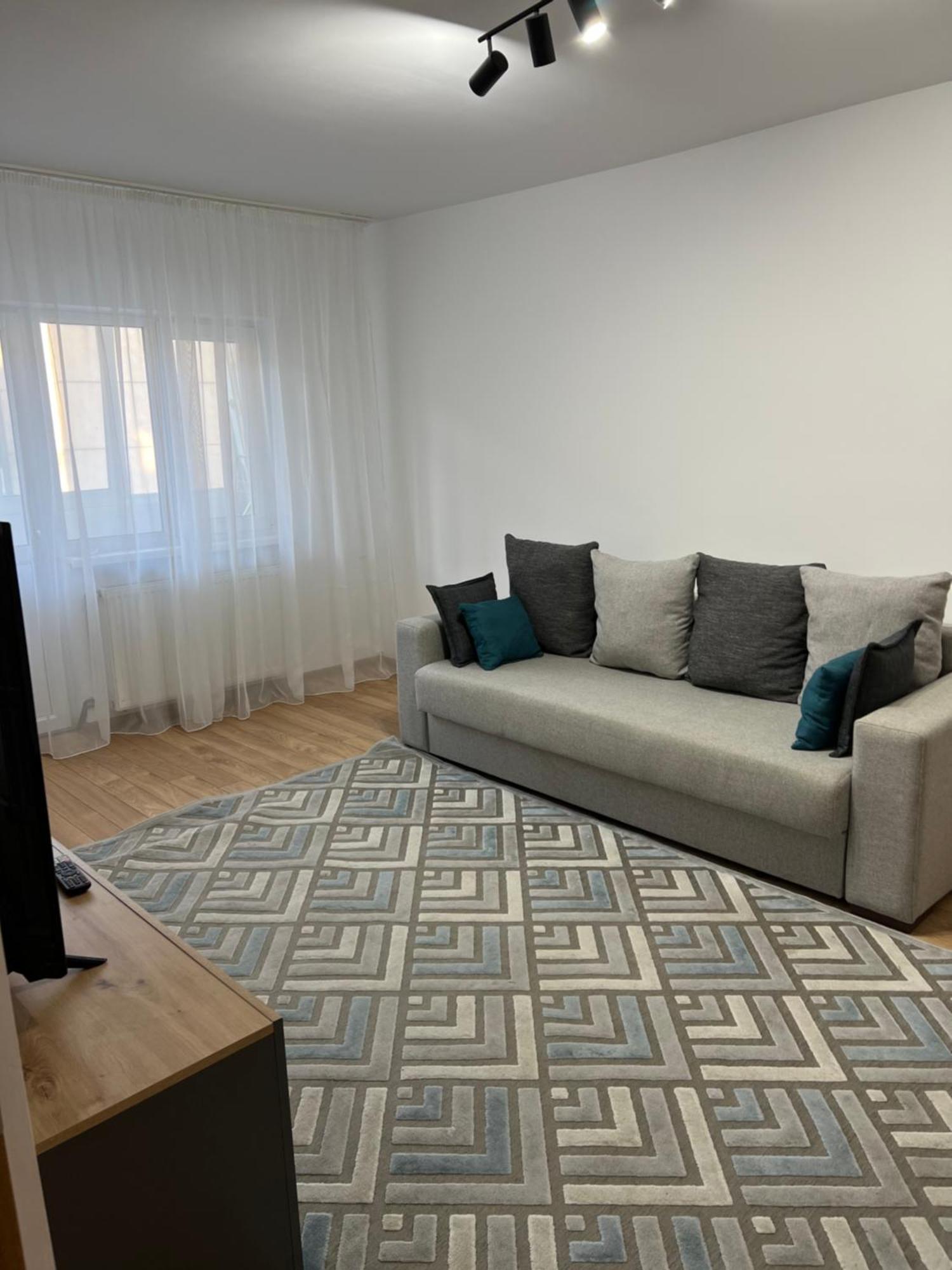 Apartament Centru Râmnicu Vâlcea Esterno foto