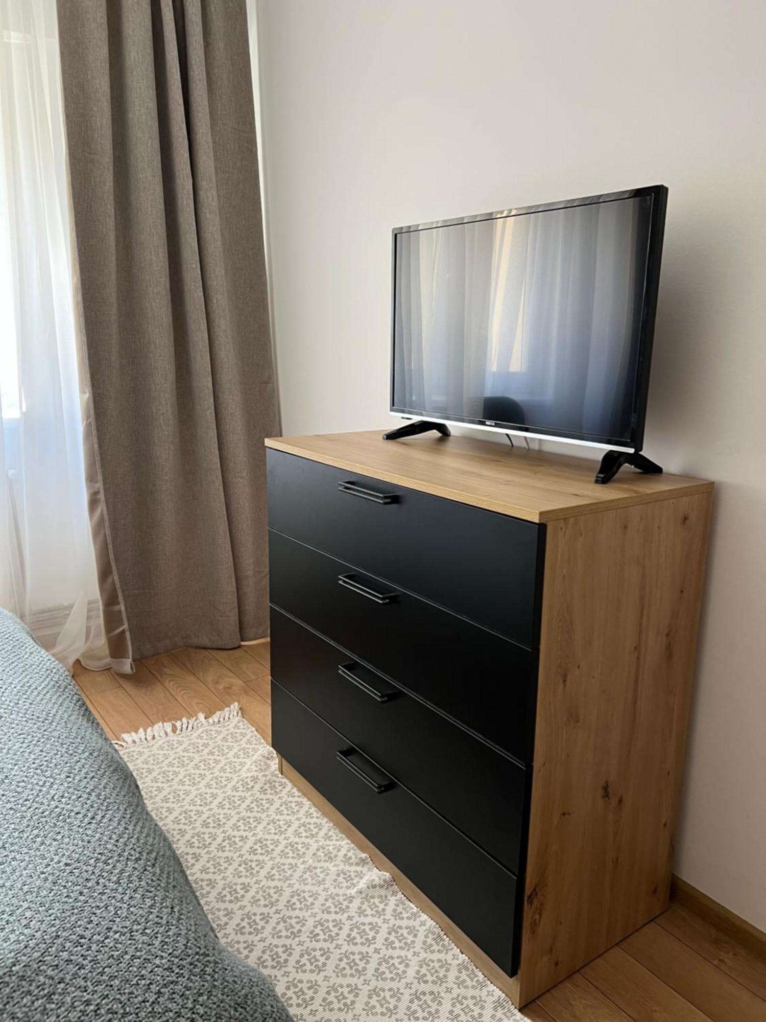 Apartament Centru Râmnicu Vâlcea Esterno foto